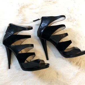 NINE WEST Dual Leather Cutout Heel